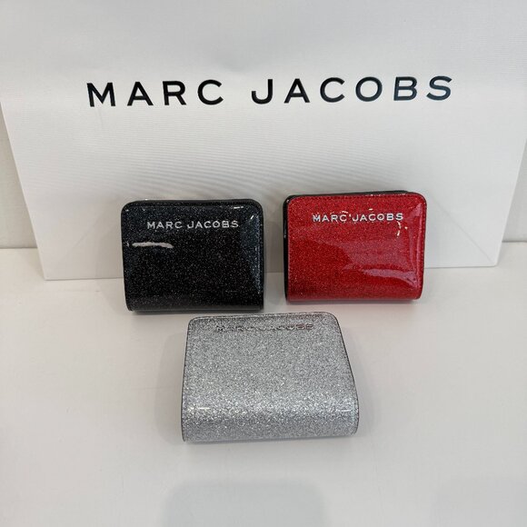 Marc Jacobs 4R4SMP001S02 Bifold Wallet Smooth Patent Leather ‼️choose 1 color‼️ - Picture 1 of 14